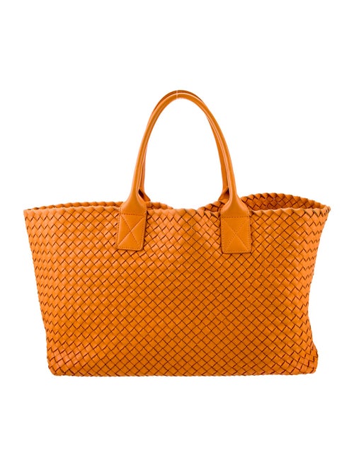 Bottega Veneta Intrecciato Cabat Medium