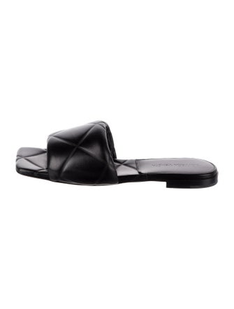 Bottega Veneta Quilted Pattern Leather Slides
