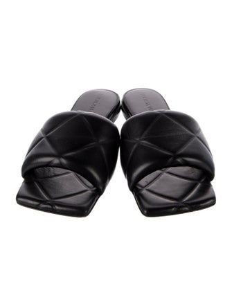 Bottega Veneta Quilted Pattern Leather Slides