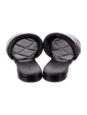 Bottega Veneta Quilted Pattern Leather Slides
