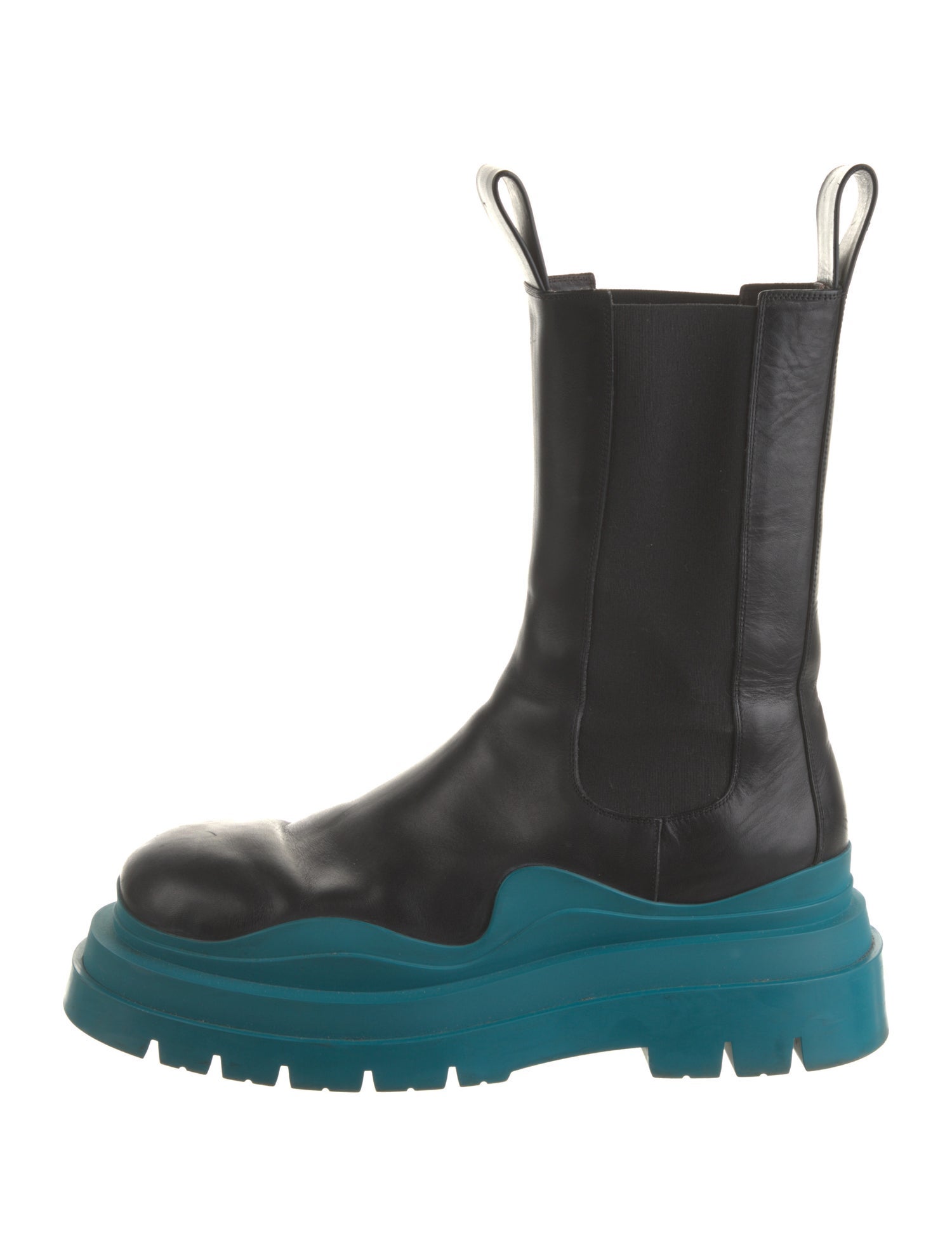 Bottega Veneta Leather Chelsea Boots