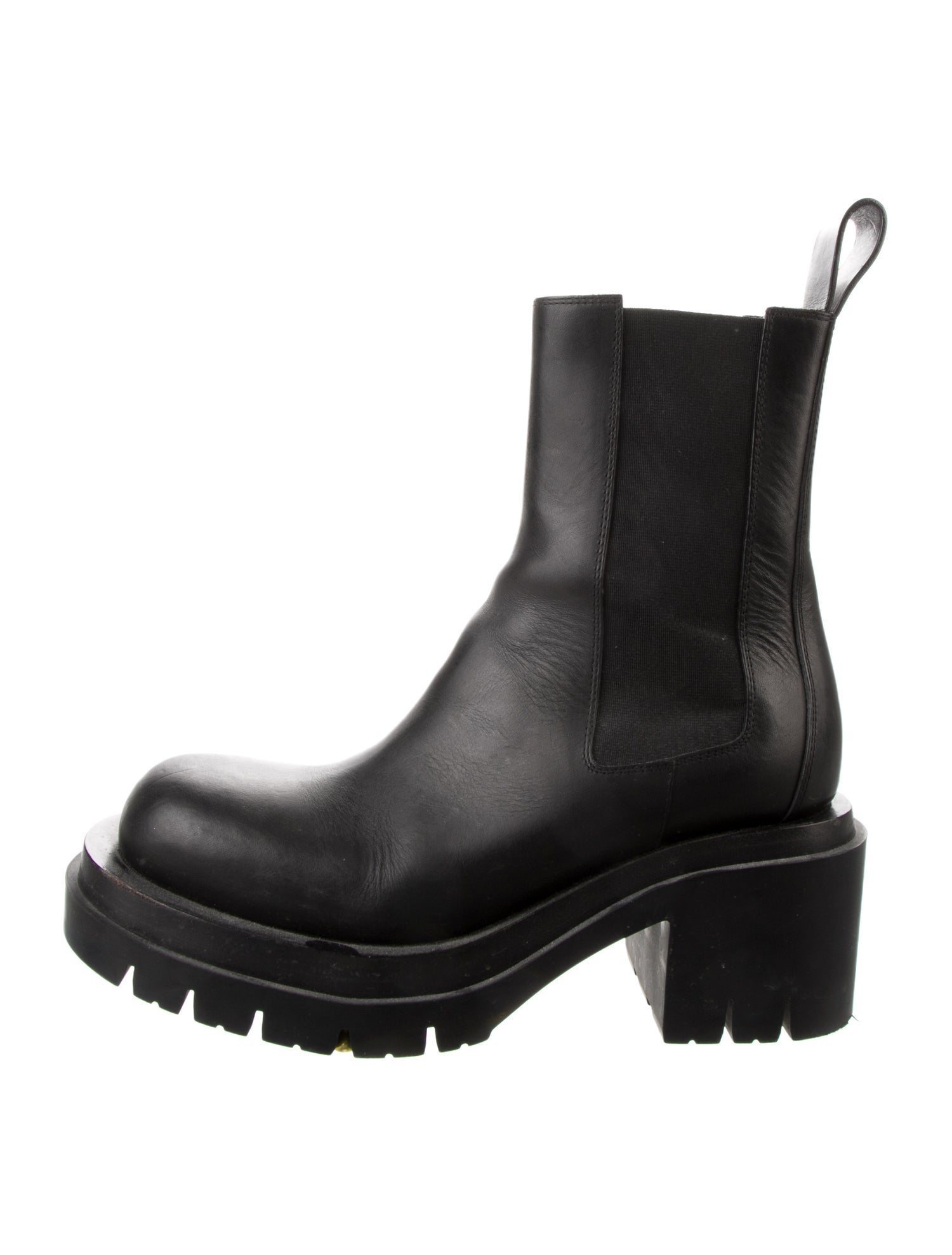 Bottega Veneta Leather Chelsea Boots