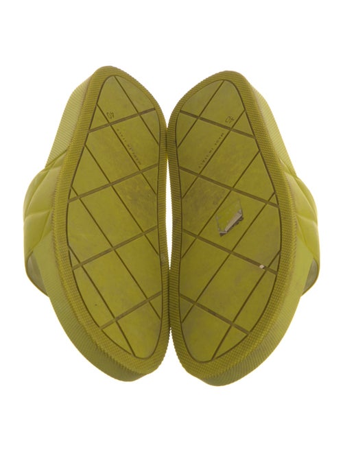 Bottega Veneta Intrecciato Weave Rubber Slides