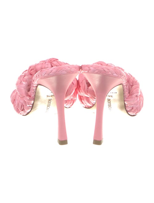 Bottega Veneta Raffia Slides