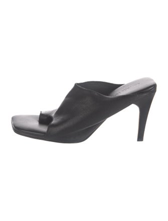 Bottega Veneta Leather Slides