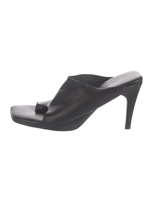 Bottega Veneta Leather Slides