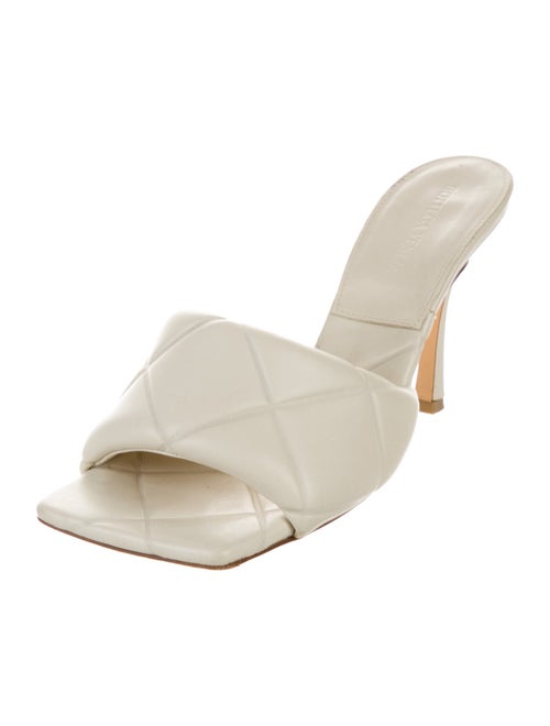 Bottega Veneta Quilted Pattern Leather Slides