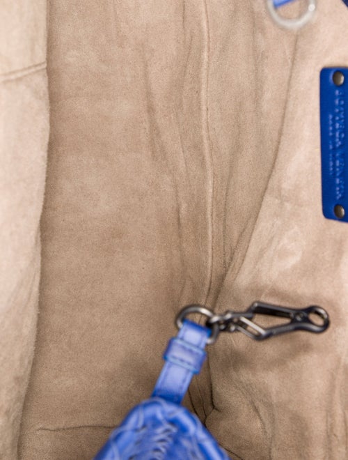 Bottega Veneta Intrecciato Cesta Medium