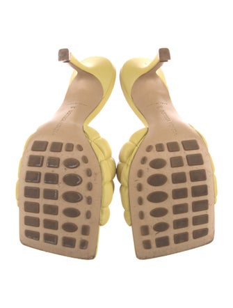 Bottega Veneta Quilted Pattern Leather Slides