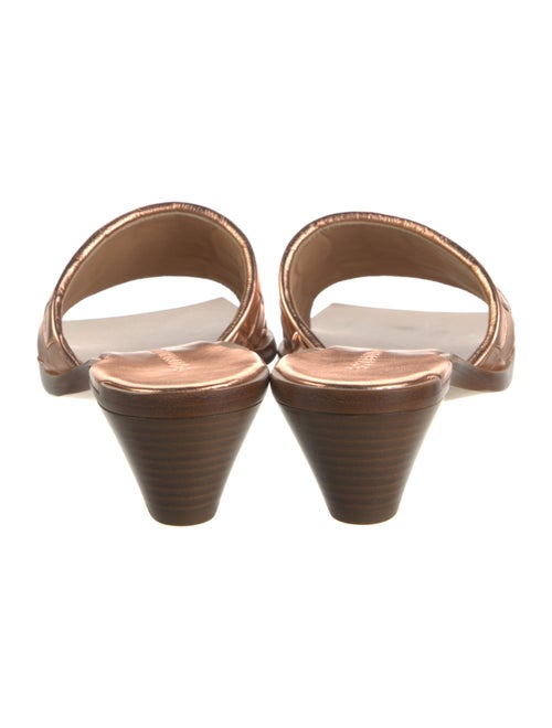 Bottega Veneta Intrecciato Weave Leather Slides