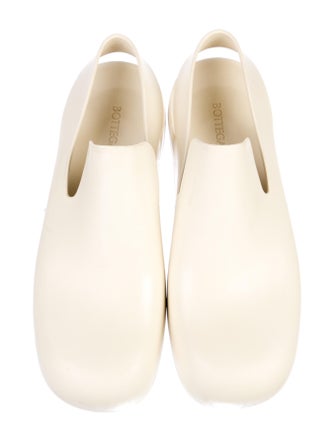 Bottega Veneta puddle clogs Rubber Mules