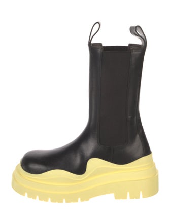 Bottega Veneta Leather Chelsea Boots