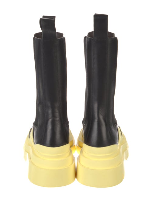 Bottega Veneta Leather Chelsea Boots