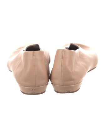 Bottega Veneta Leather Ballet Flats