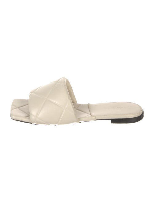 Bottega Veneta Quilted Pattern Leather Slides