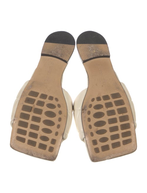 Bottega Veneta Quilted Pattern Leather Slides
