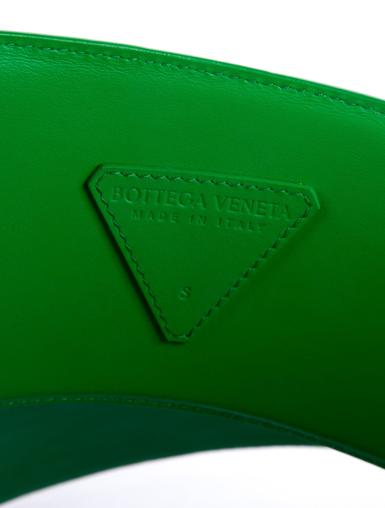 Bottega Veneta Skinny Leather Waist Belt