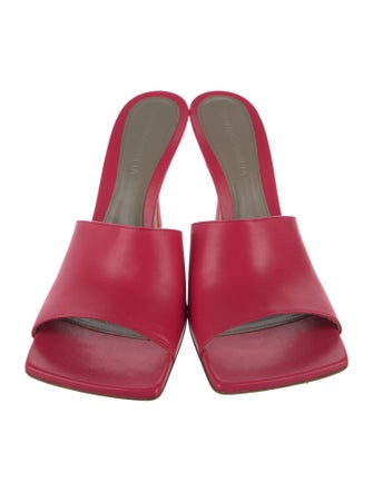 Bottega Veneta Stretch Leather Slides