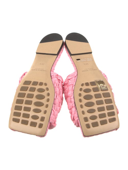 Bottega Veneta Interlocking CC Logo Raffia Slides