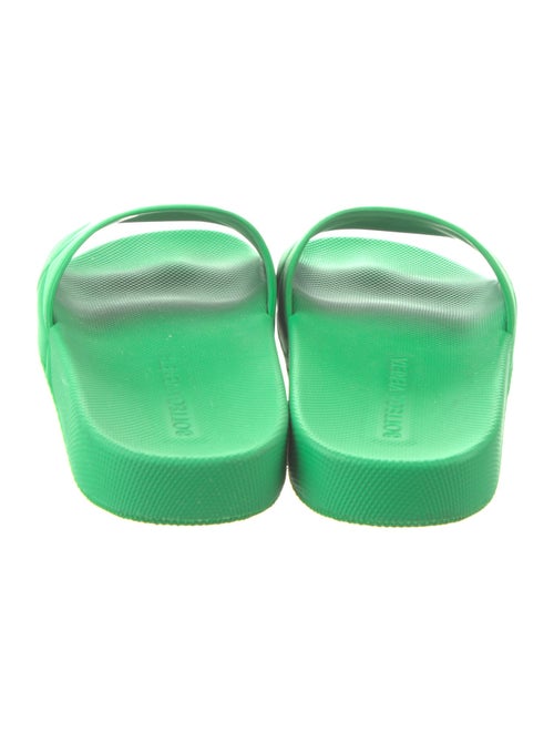 Bottega Veneta Intrecciato Weave Rubber Slides