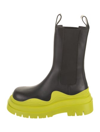Bottega Veneta Leather Chelsea Boots