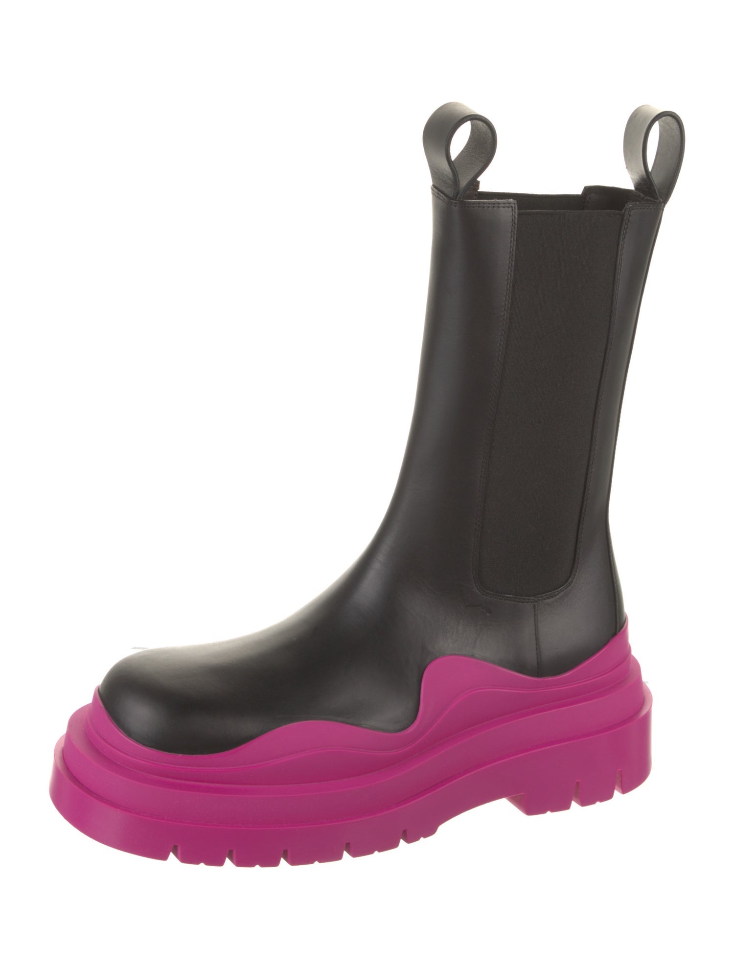 Bottega Veneta Leather Chelsea Boots