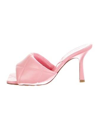 Bottega Veneta Lido Quilted Pattern Slides