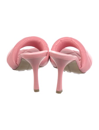 Bottega Veneta Lido Quilted Pattern Slides