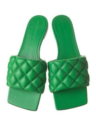 Bottega Veneta Quilted Pattern Leather Slides