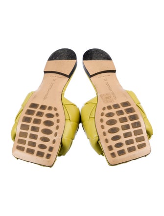 Bottega Veneta Intrecciato Weave Leather Slides