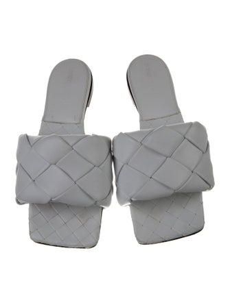 Bottega Veneta Lido Leather Slides
