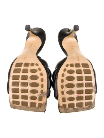 Bottega Veneta Quilted Pattern Leather Slides