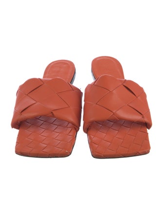 Bottega Veneta Intrecciato Weave Leather Slides
