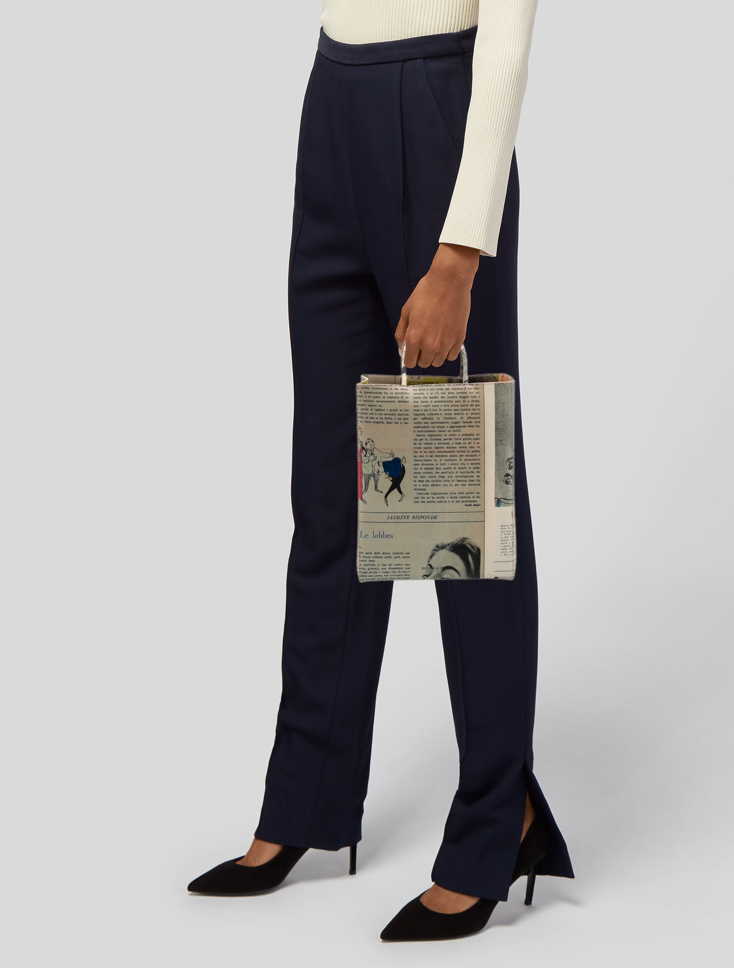 Bottega Veneta Leather The Newspaper Small w/ Tags