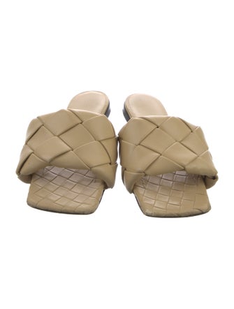 Bottega Veneta Lido Intrecciato Weave Slides