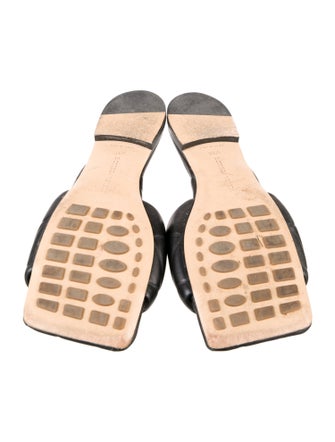 Bottega Veneta Quilted Pattern Leather Slides