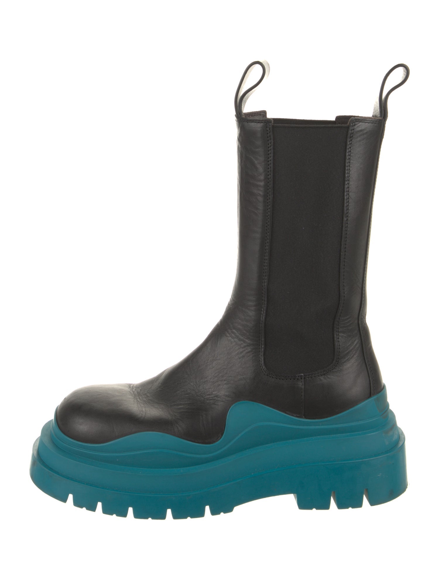 Bottega Veneta Leather Chelsea Boots