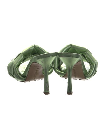 Bottega Veneta Intrecciato Weave Leather Slides