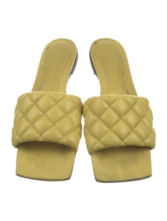 Bottega Veneta Quilted Pattern Leather Slides