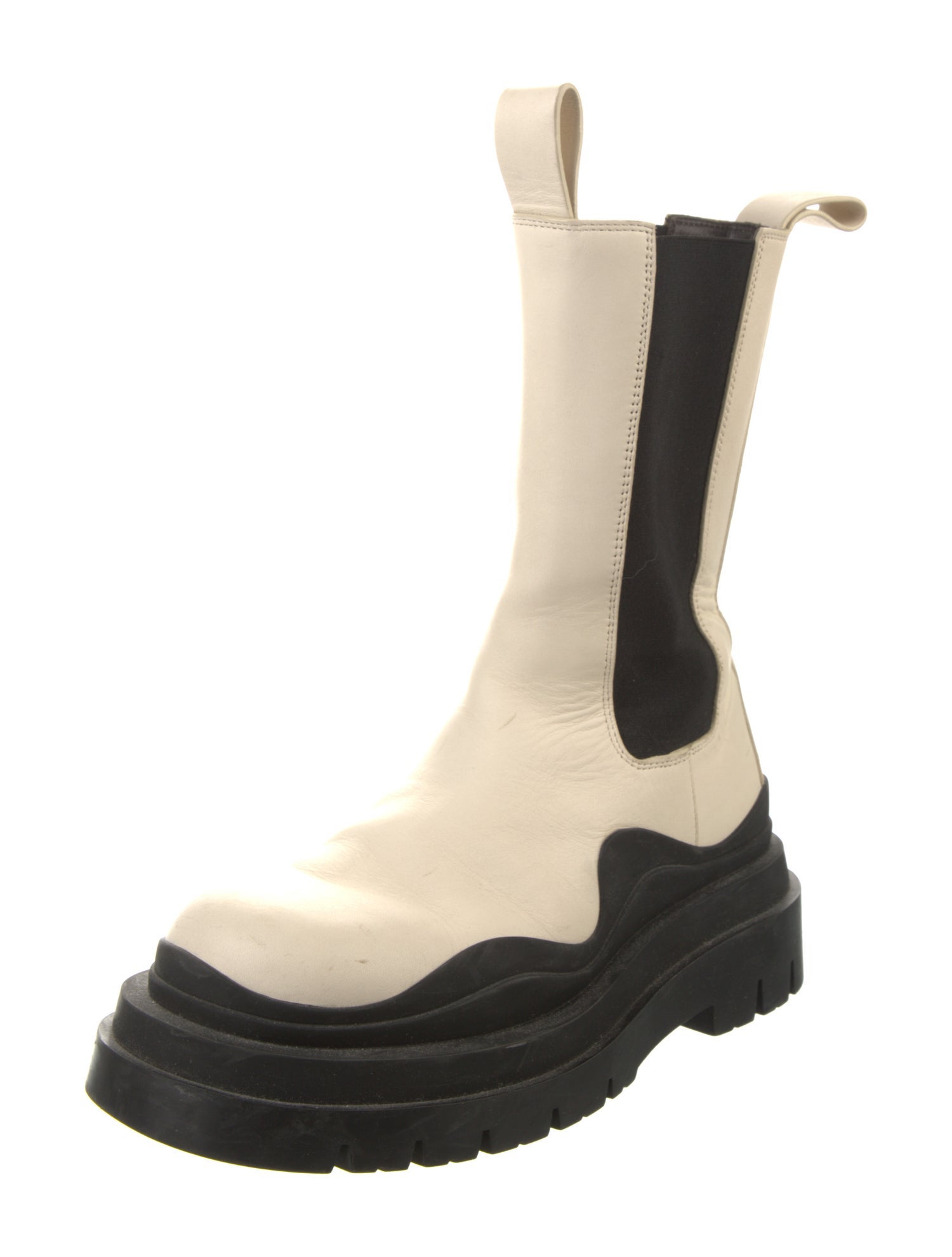 Bottega Veneta Leather Chelsea Boots