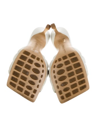 Bottega Veneta Intrecciato Weave Leather Slides