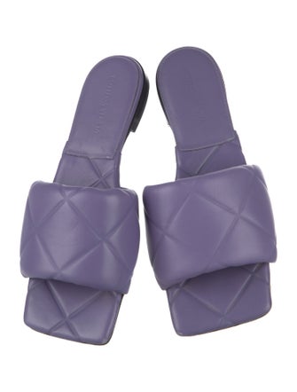 Bottega Veneta Quilted Pattern Leather Slides