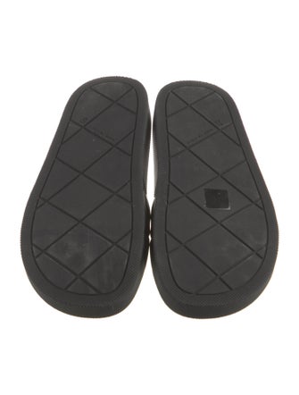 Bottega Veneta Quilted Pattern Rubber Slides