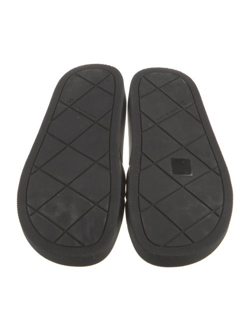Bottega Veneta Quilted Pattern Rubber Slides