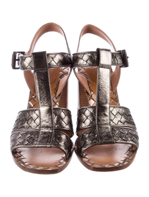 Bottega Veneta Intrecciato Weave Leather T-Strap Sandals