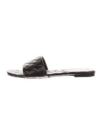 Bottega Veneta Quilted Pattern Leather Slides
