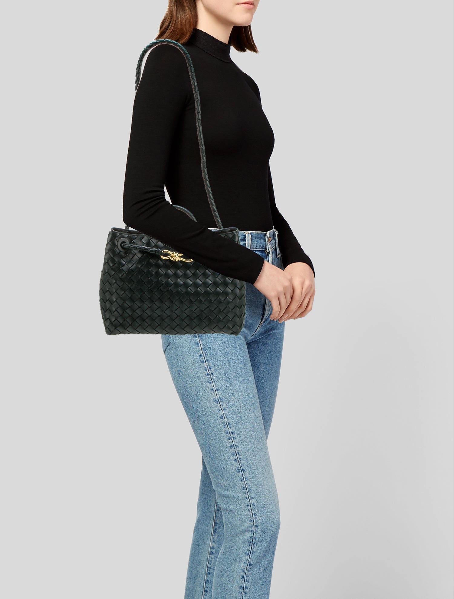 Bottega Veneta Intrecciato Andiamo Medium