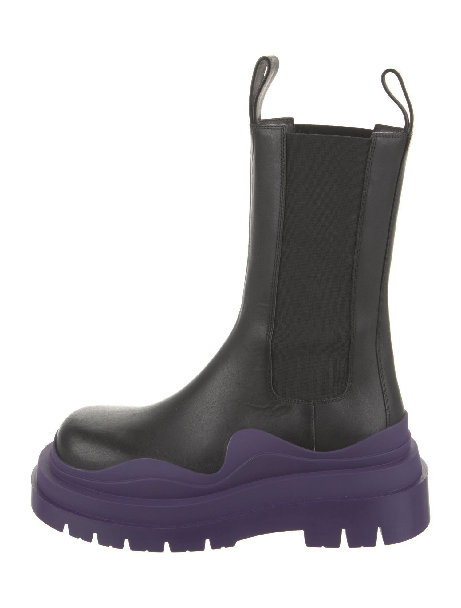 Bottega Veneta Leather Chelsea Boots