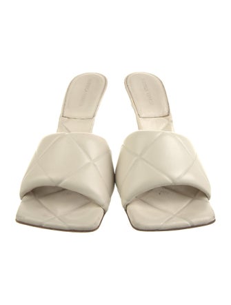 Bottega Veneta Intrecciato Weave Leather Slides