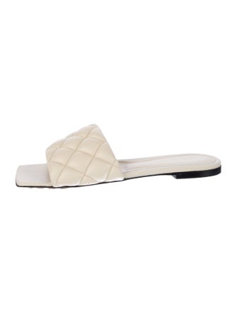 Bottega Veneta Quilted Pattern Leather Slides